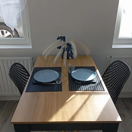 Indépendant Avec Parking Privé Appartement