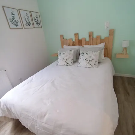 Indépendant Avec Parking Privé Appartement